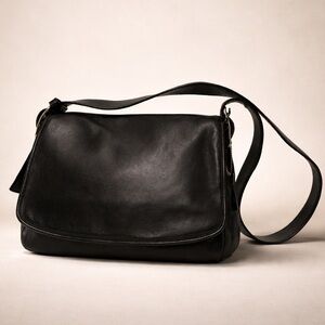 Coach Full Grain Leather Flap Crossbody Bag Black Classic Shoulder